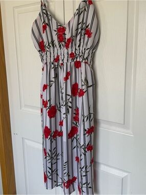 Guess White Floral Striped Summer Dress with Red Flowers Size Large